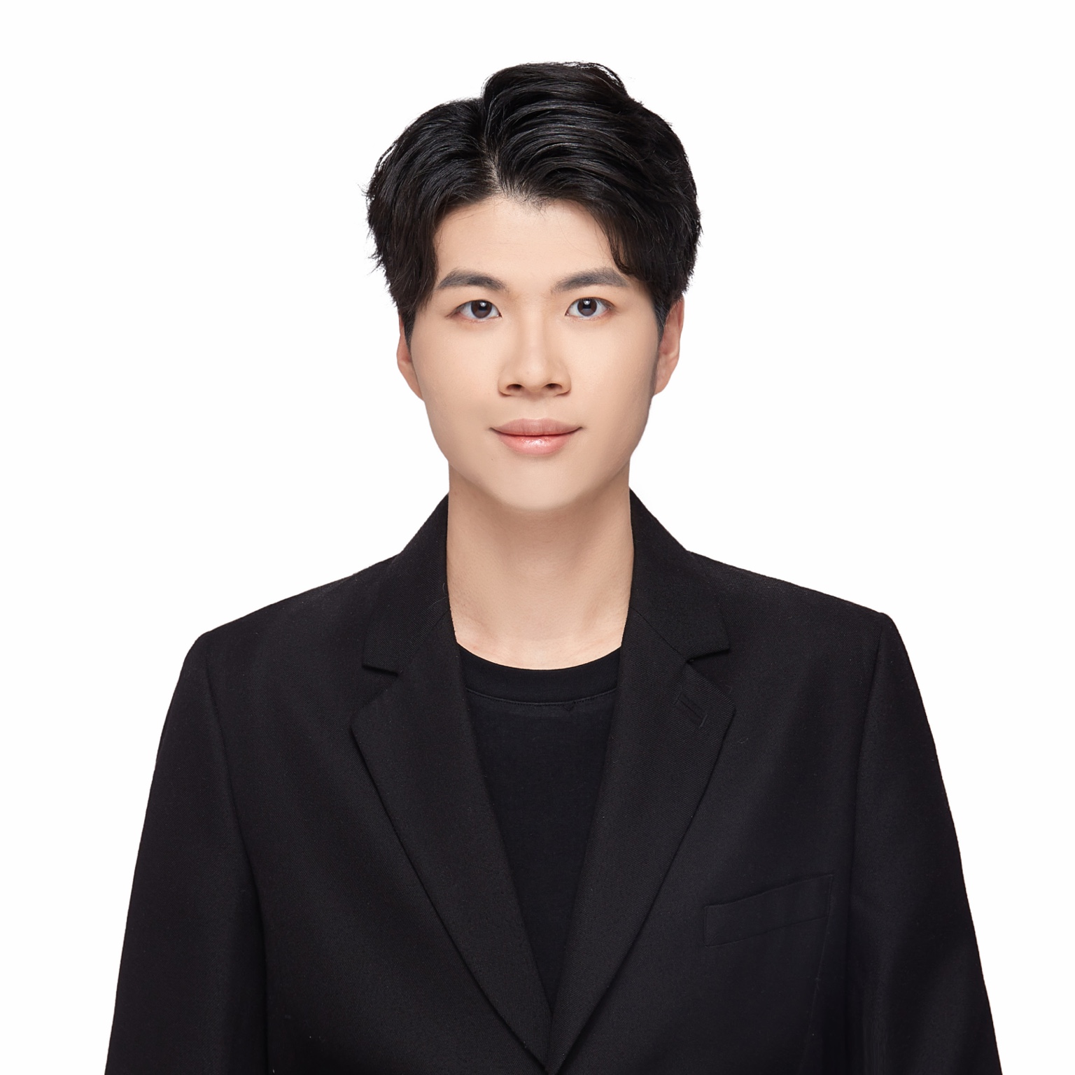 Licheng Wang